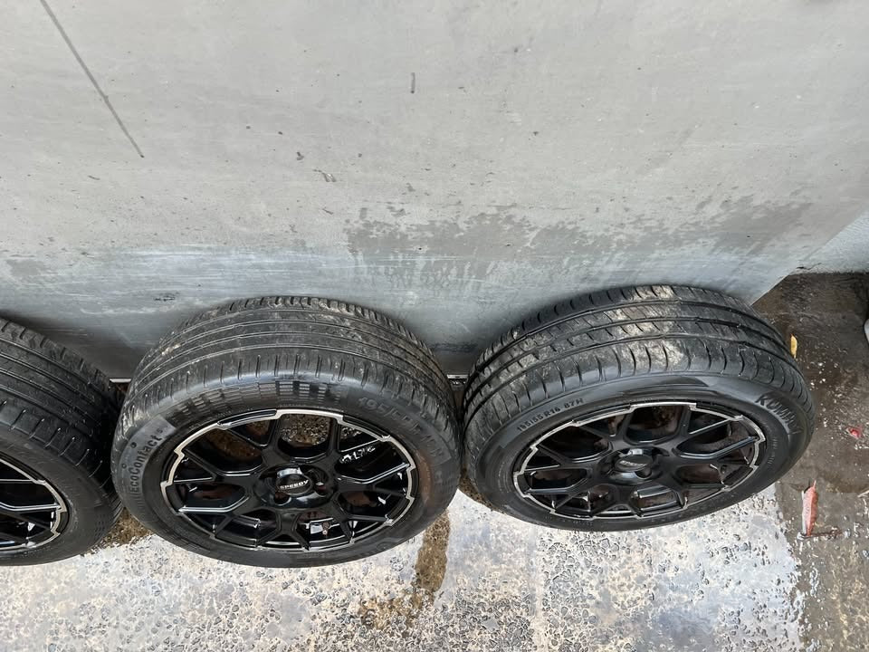 Speedy 16” Alloy Wheels with Good Tyres