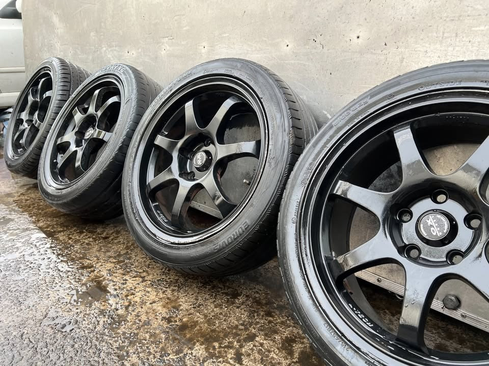 Ox Wheel Black 17" Alloy Wheels with Tyres