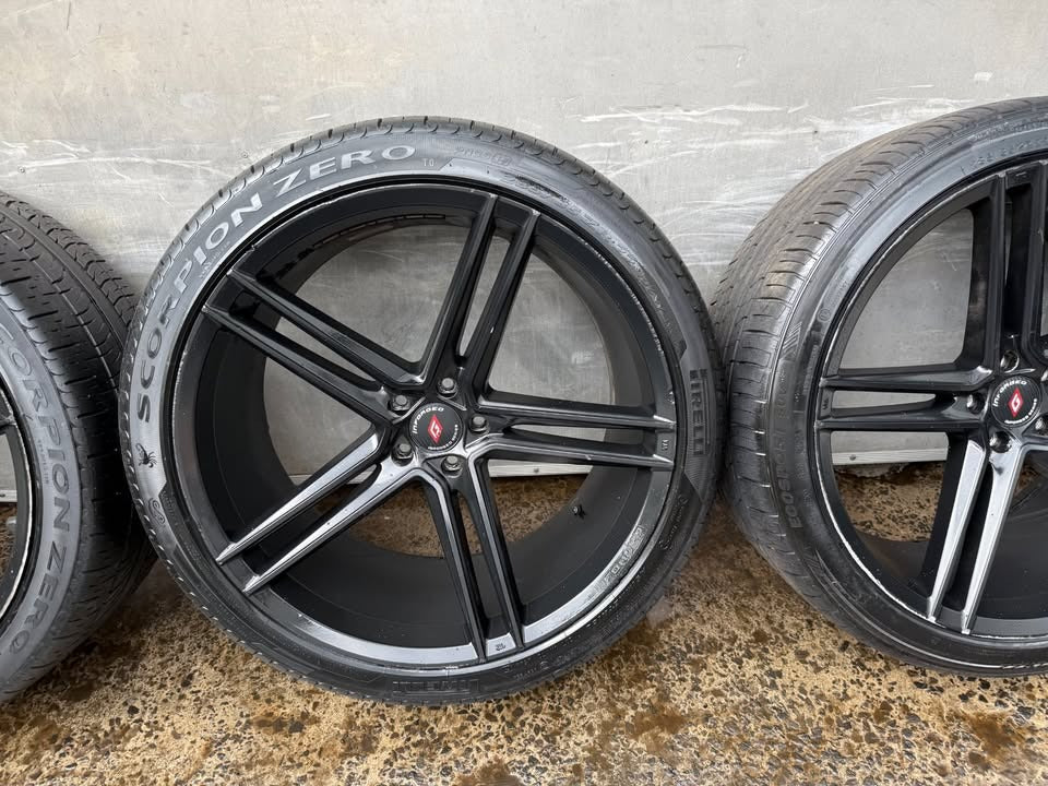 Inforged 22” Alloy Wheels with Good Tyres
