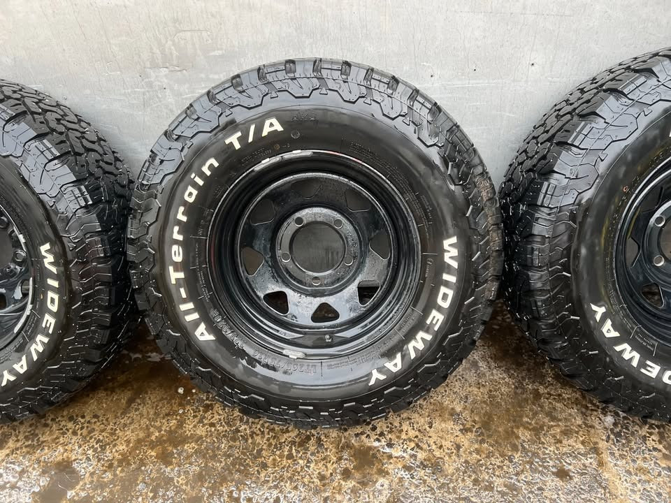 BF Goodrich A/T Tyres with 5 Stud Rims