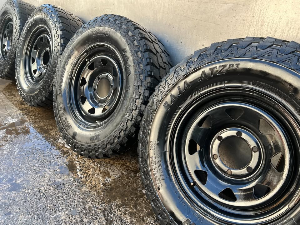 Mickey Thompson A/T 32” Tyres on 6 Stud Rims