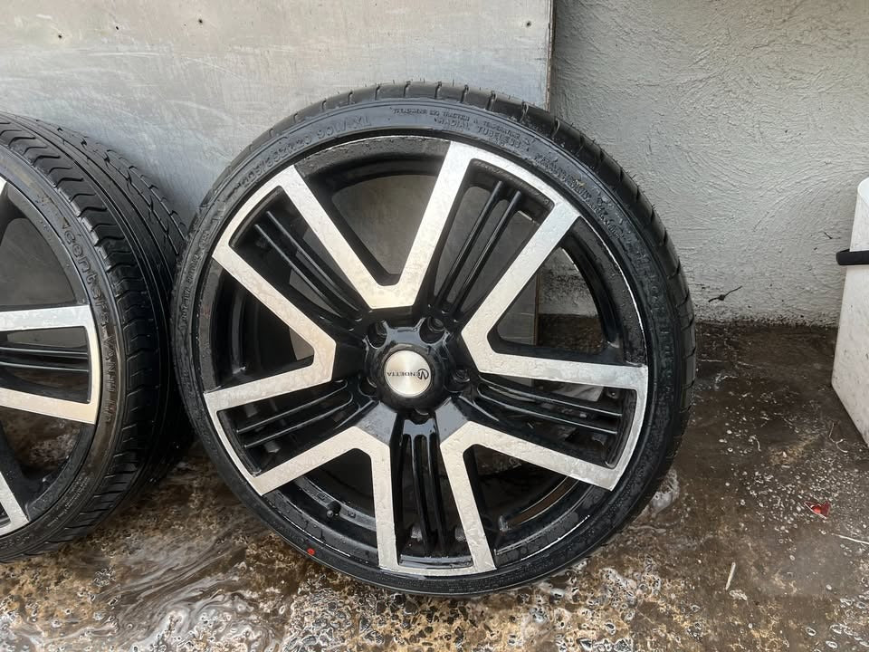 Vendetta 20” Alloy Wheels with Good Tyres