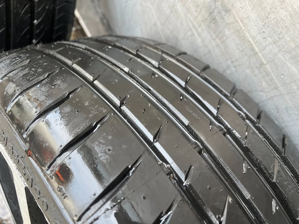 Vendetta 20” Alloy Wheels with Good Tyres