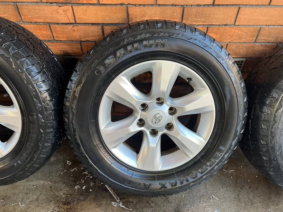 Toyota Prado 17” Alloy Wheels with A/T Tyres