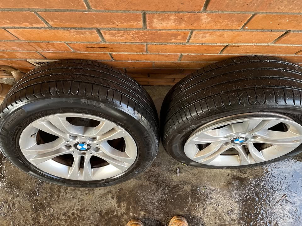 BMW 16" Alloy Wheels with Very Good Tyres