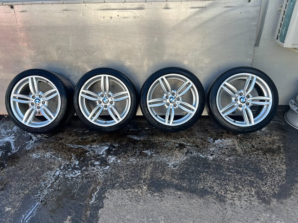 BMW M Sport Staggered 19” Alloy Wheels with Tyres