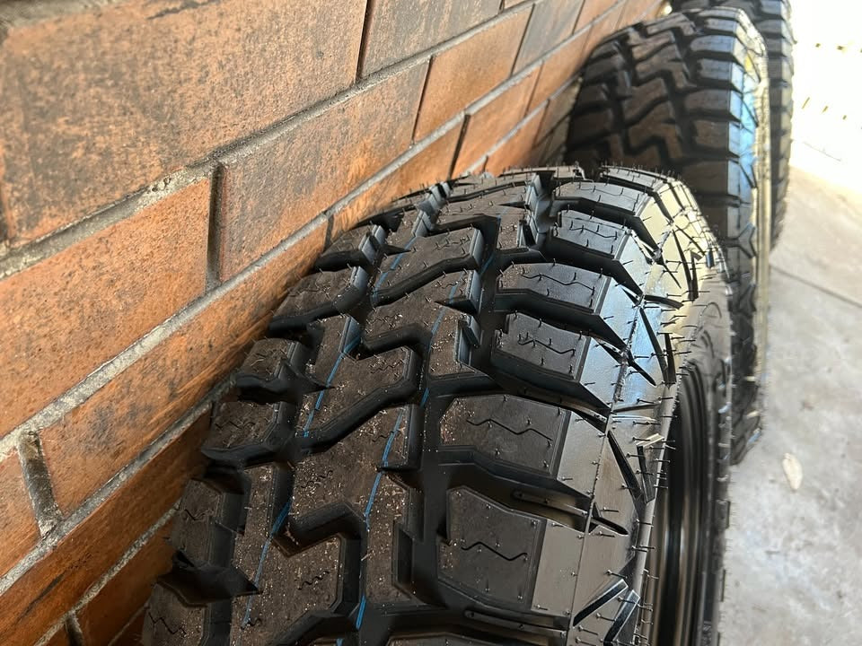 32 Inch Rugged Terrain Tyres on 6 Stud Rims New