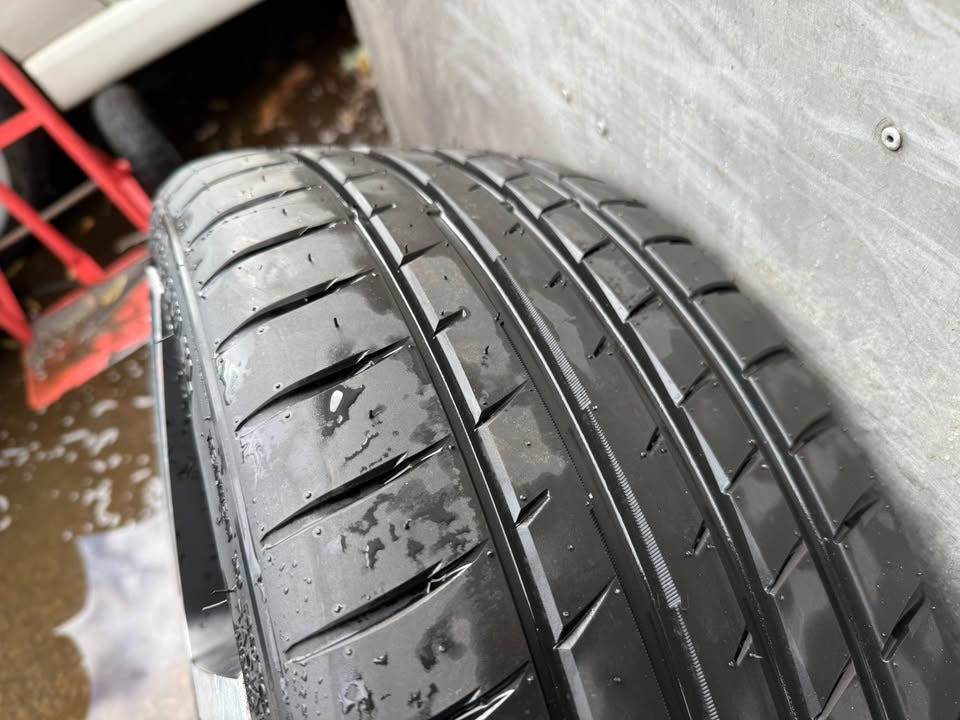Vendetta 20" Alloy Wheels with Excellent Tyres