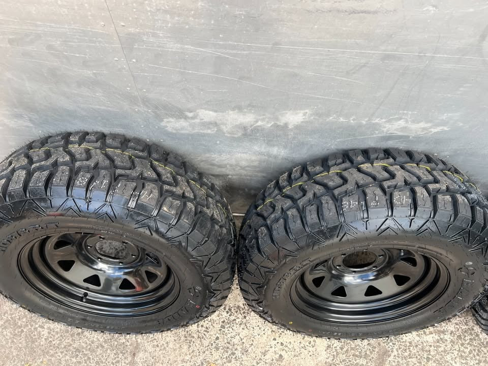 New 32” Rugged Terrain Tyres on 6 Stud Rims