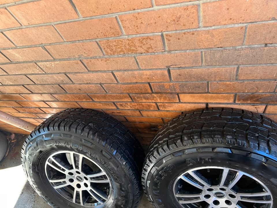 ROH 16" Alloy Wheels with 32" A/T Tyres