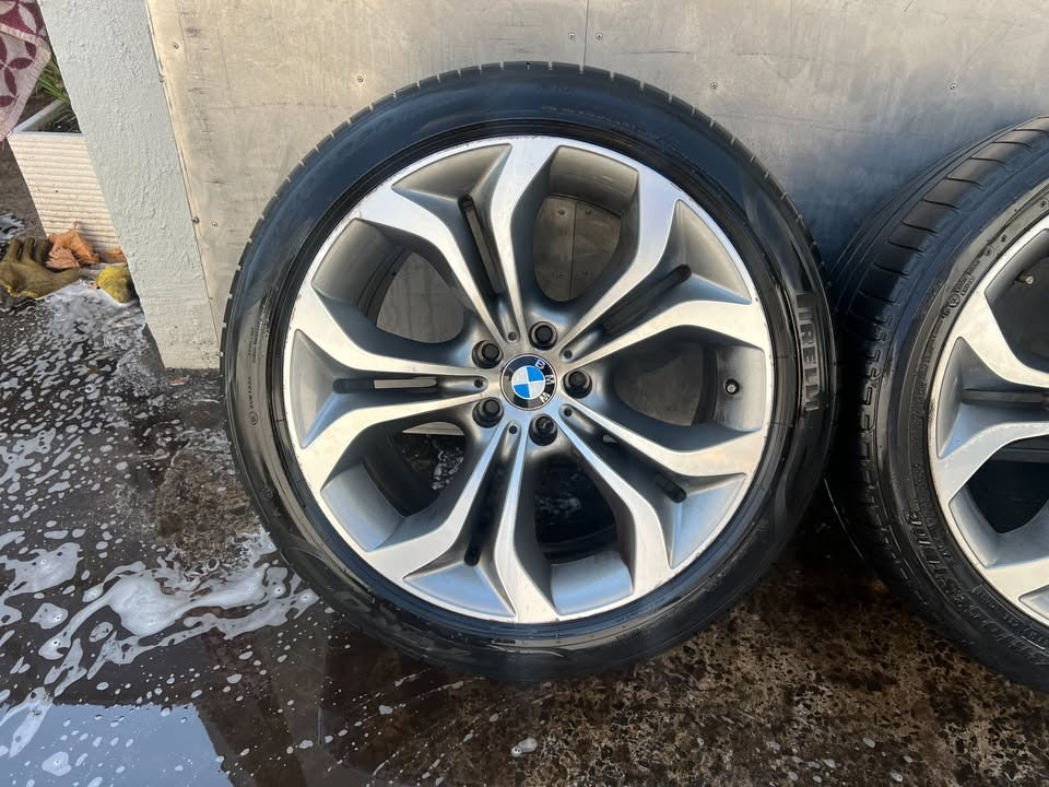 BMW X6 Staggered 20” Alloy Wheels with Tyres