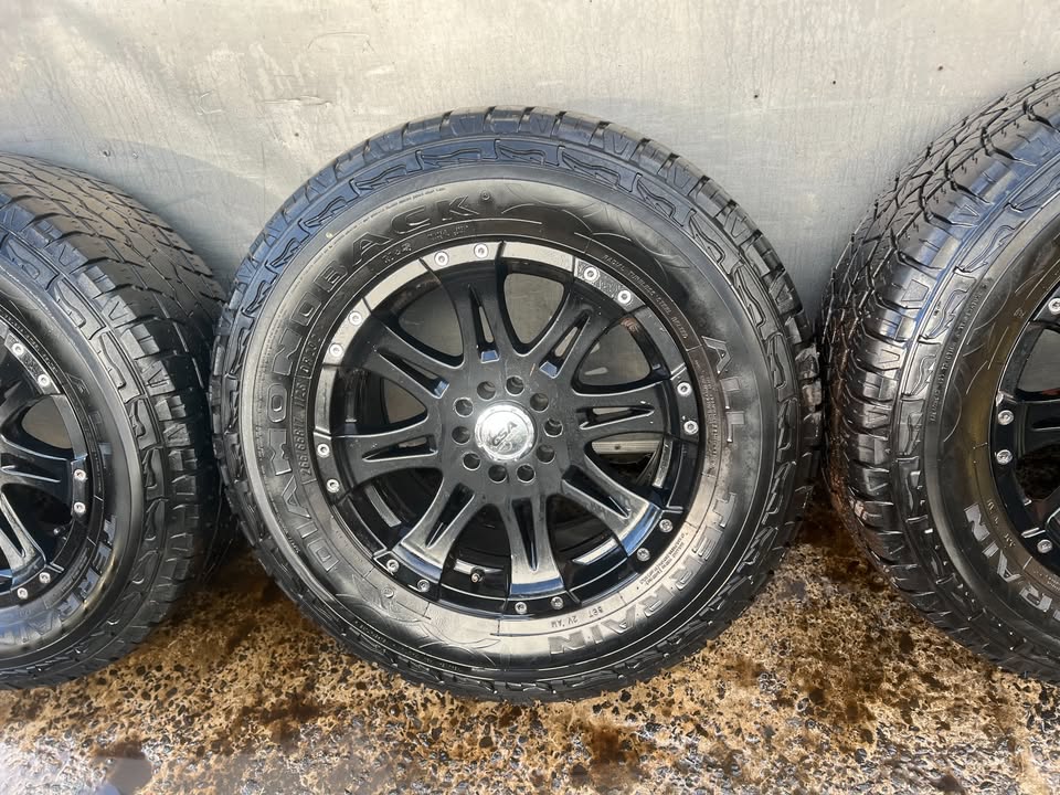 CSA Multi Fit 17" Alloy Wheels with Tyres