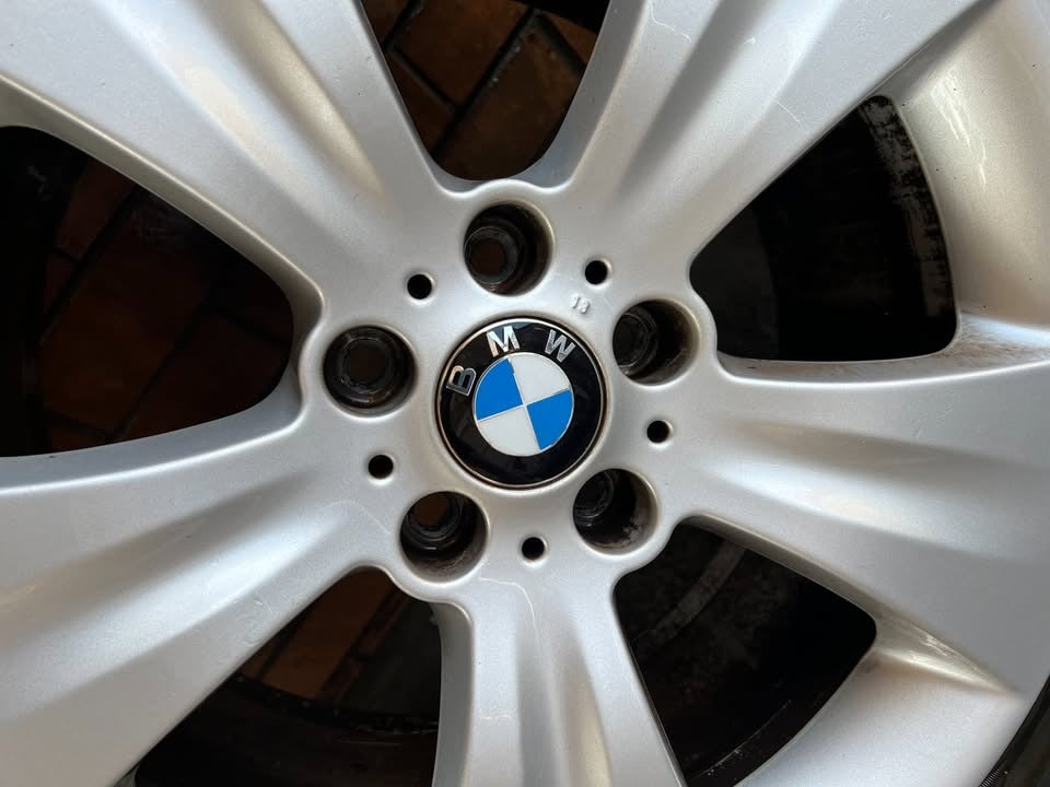 BMW X5 19" Staggered Alloy Wheels with Good Tyres