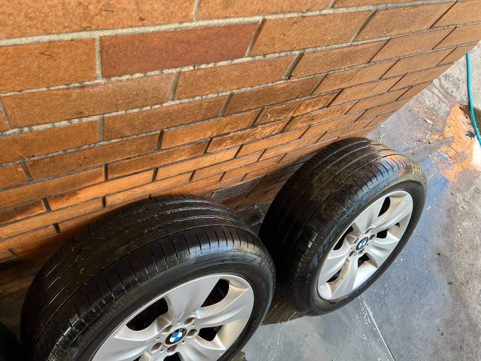 BMW X5 19" Staggered Alloy Wheels with Good Tyres