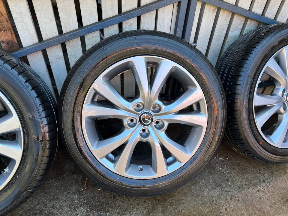 Mazda CX30 18" Alloy Wheels with Excellent Tyres
