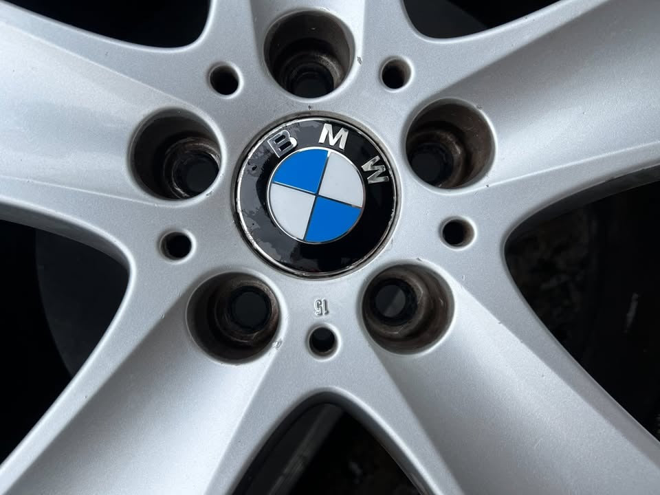 BMW 18” Alloy Wheels with Tyres