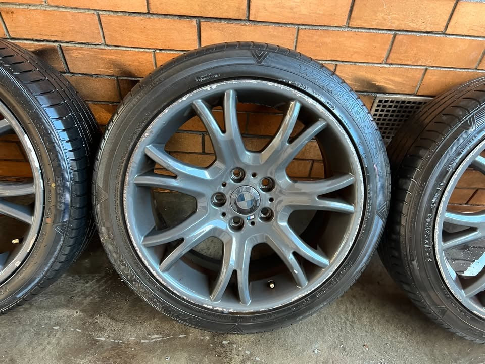 BMW M Sport 19" Staggered Alloy Wheels with Excellent Tyres
