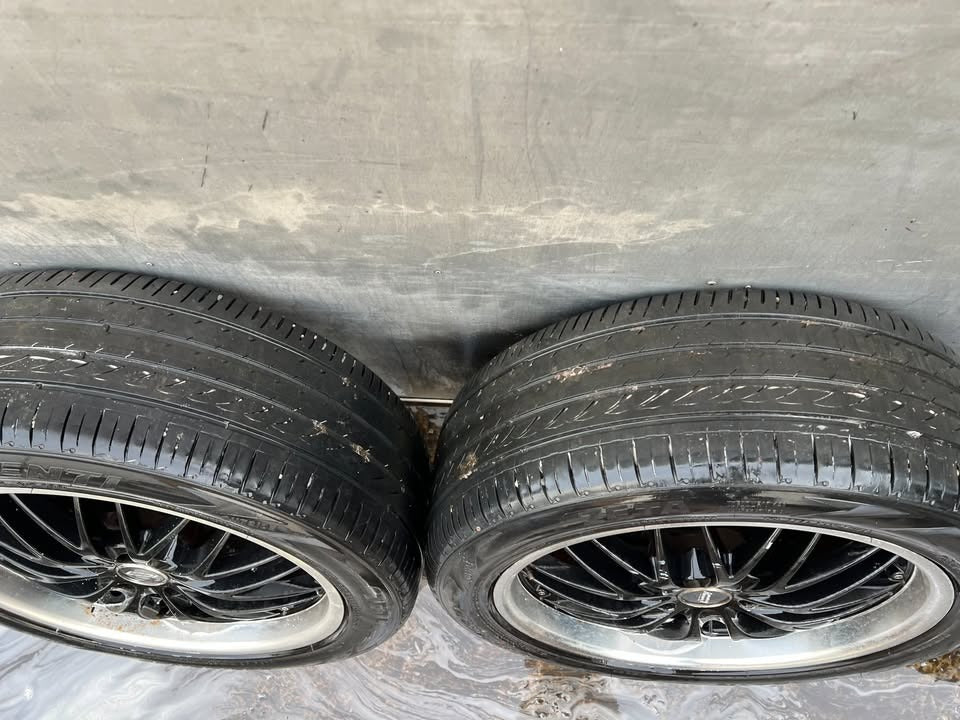 Icon 20 Inch Alloy Wheels with Tyres *Delivery*