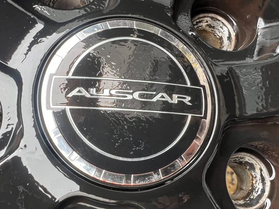 Auscar 18” Black Alloy Wheels with Good Tyres