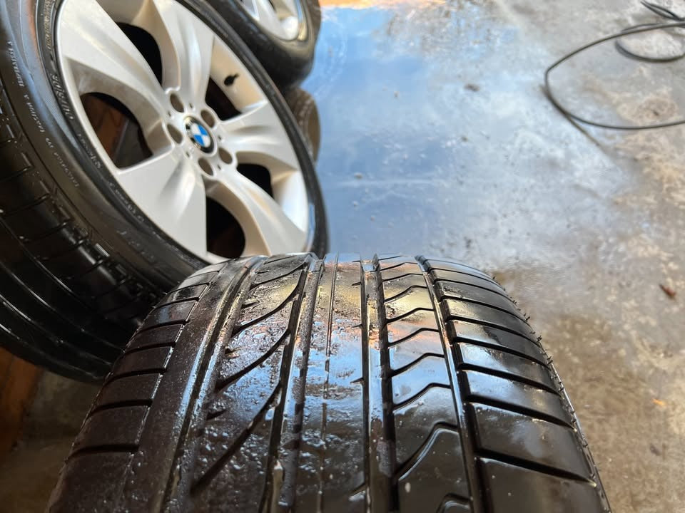 BMW X5 19" Staggered Alloy Wheels with Good Tyres