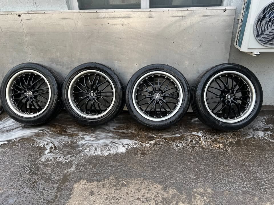 Icon 20 Inch Alloy Wheels with Tyres *Delivery*