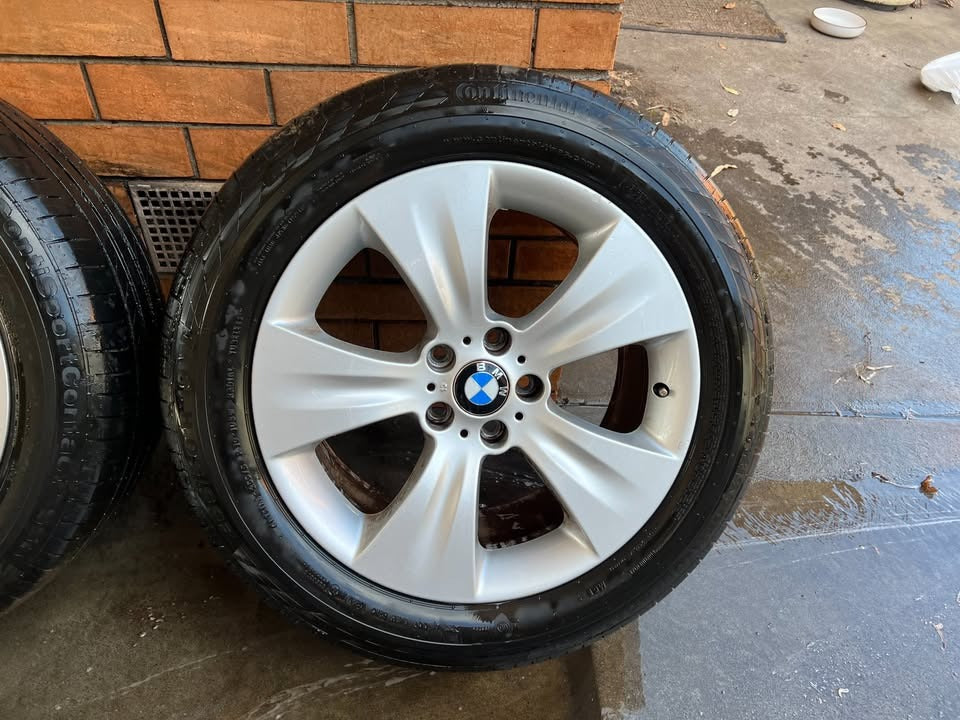 BMW X5 19" Staggered Alloy Wheels with Good Tyres