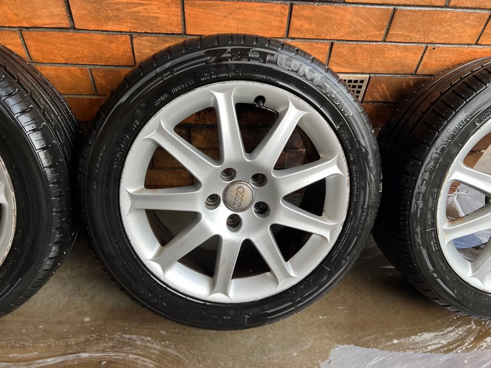 Audi 17” Alloy Wheels with Like New Tyres