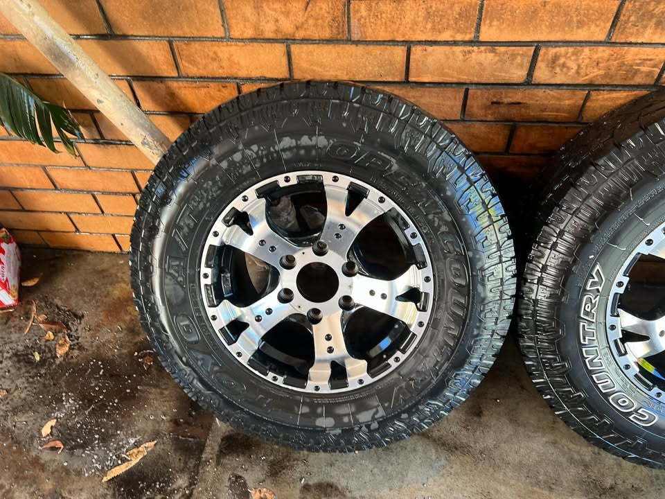 CSA Jackal 6 Stud with Toyo Open Country A/T Tyres