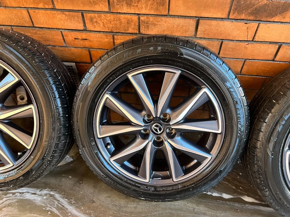 Mazda CX7/CX9 19" Alloy Wheels with Excellent Tyres