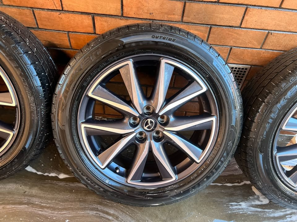 Mazda CX7/CX9 19" Alloy Wheels with Excellent Tyres