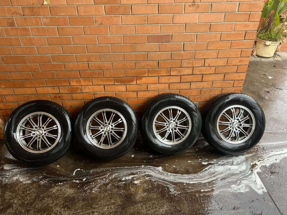 Avanti 15" Multi Fit Alloy Wheels with Excellent Tyres