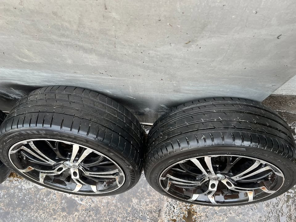 CSA 18" Alloy Wheels with Tyres