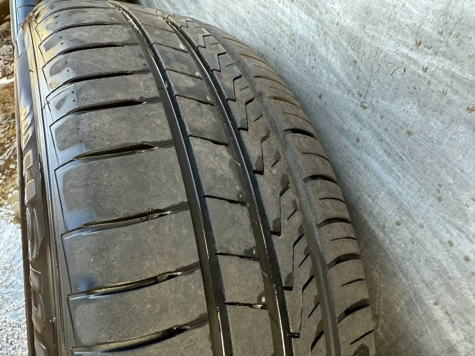 Hyundai Kona 16” Alloy Wheels with Excellent Tyres