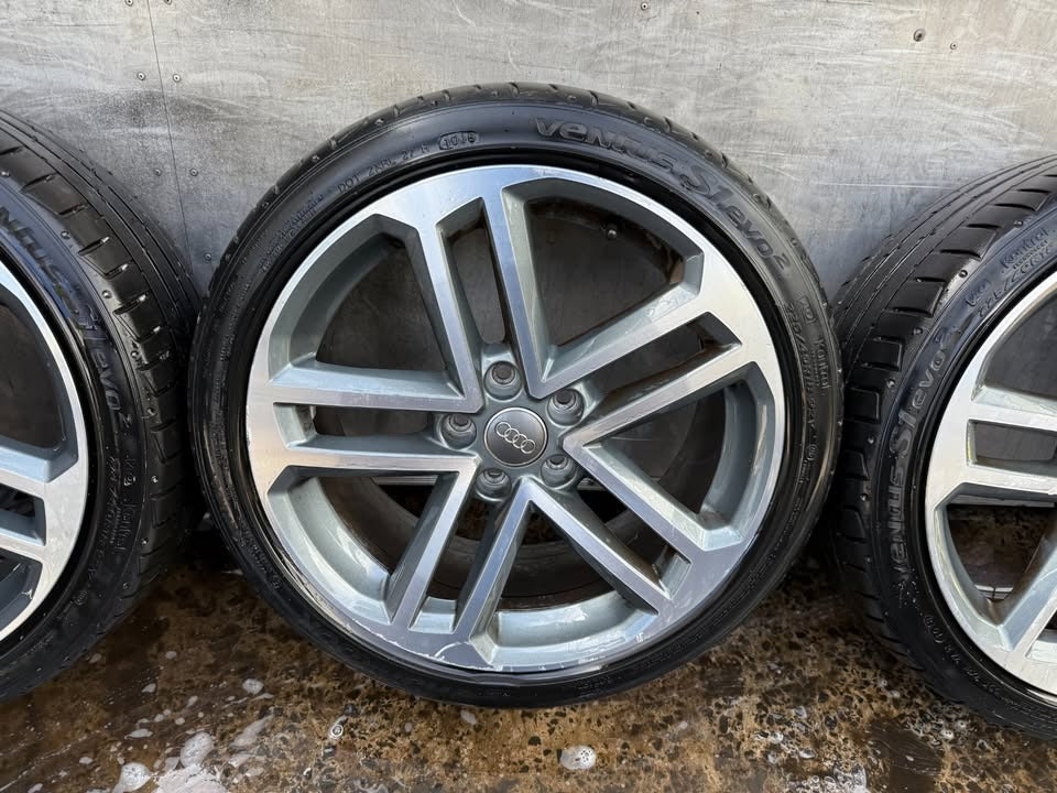 Audi A3 18” Alloy Wheels with Good Tyres