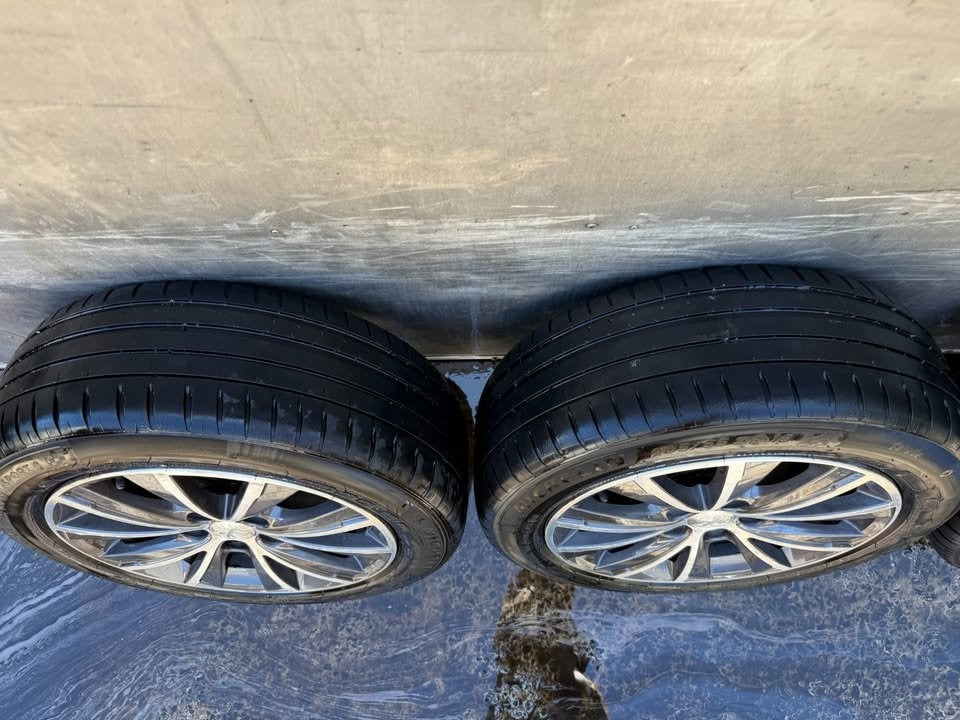 Peugeot 308 16” Alloy Wheels with Excellent Michellin Tyres