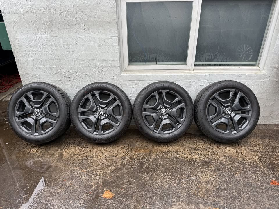 Toyota RAV4 19" Alloy Wheels with Bridgestone Tyres