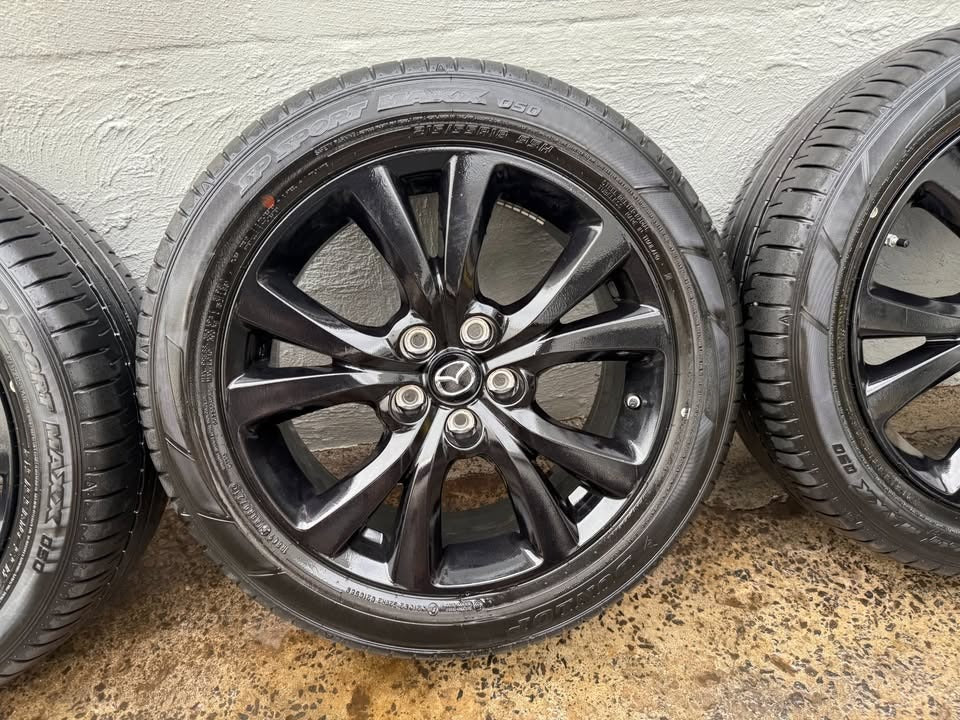 Mazda CX3/CX30 18" Alloy Wheels with Excellent Tyres