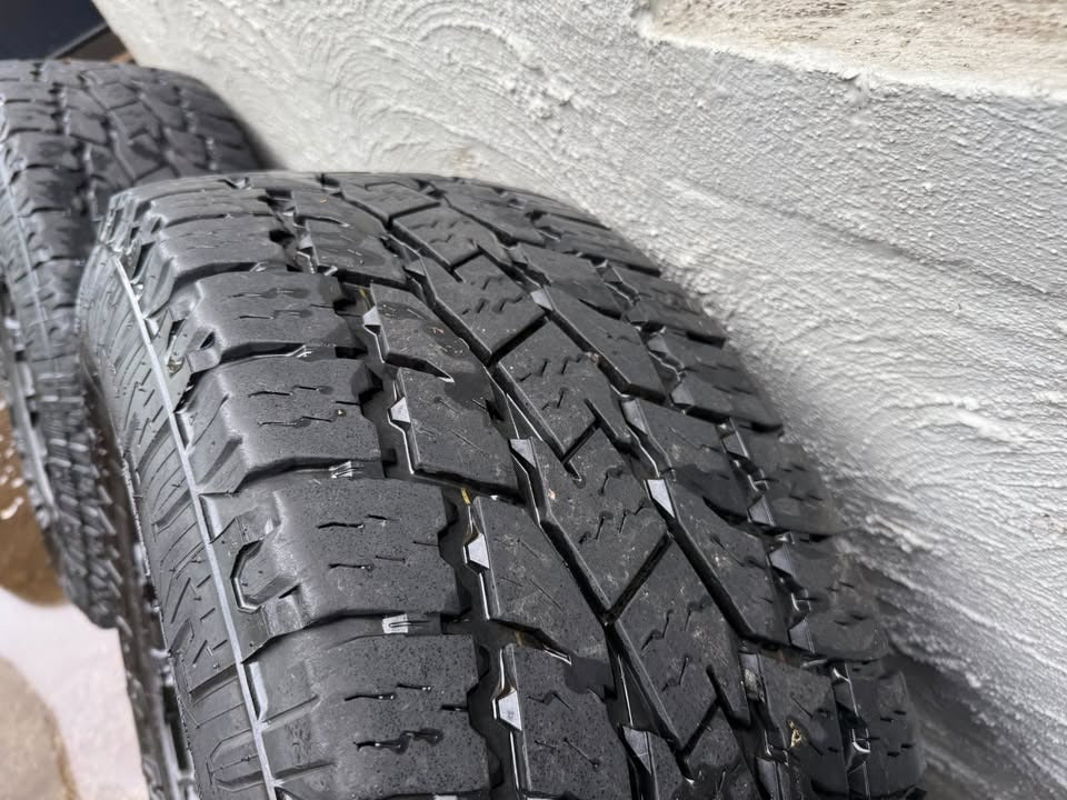 Fuel 17" Alloy Wheels with Open Country Tyres