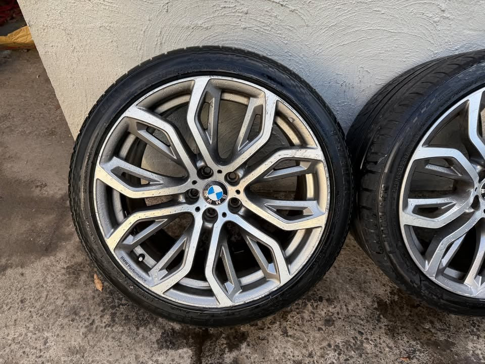 BMW X5 X6 E70 E71 F15 F16 21" Alloy Wheels with Tyres