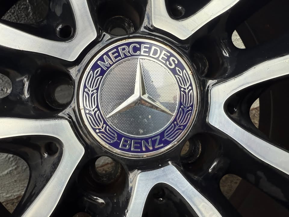 Mercedes Benz A Class 18" Alloy Wheels with Good Tyres