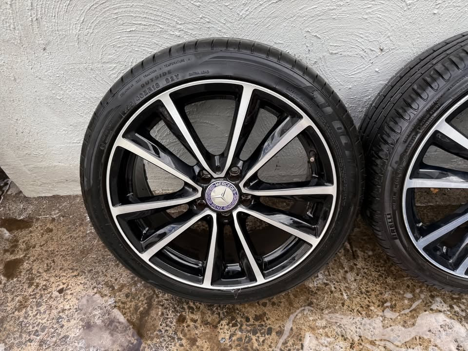 Mercedes Benz A Class 18" Alloy Wheels with Good Tyres