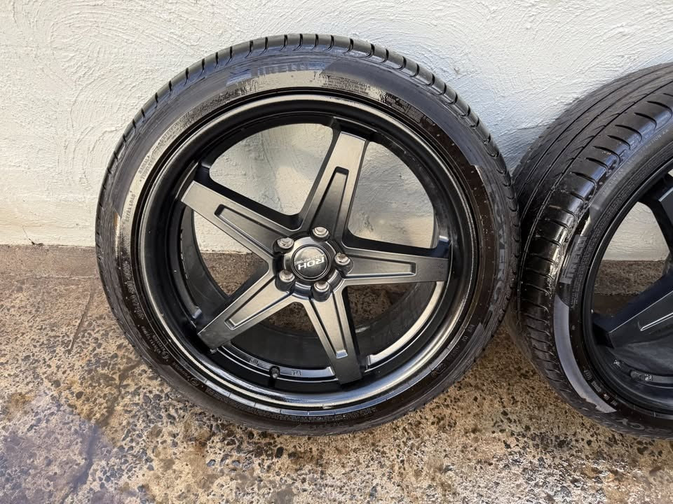 ROH Flow Forged Black 18” Alloy Wheels with Pirelli Tyres *Delivery*