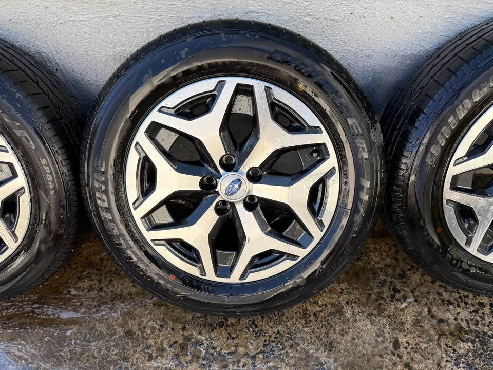 Subaru Forester/Outback 17" Alloy Wheels with Excellent Tyres Set of 5