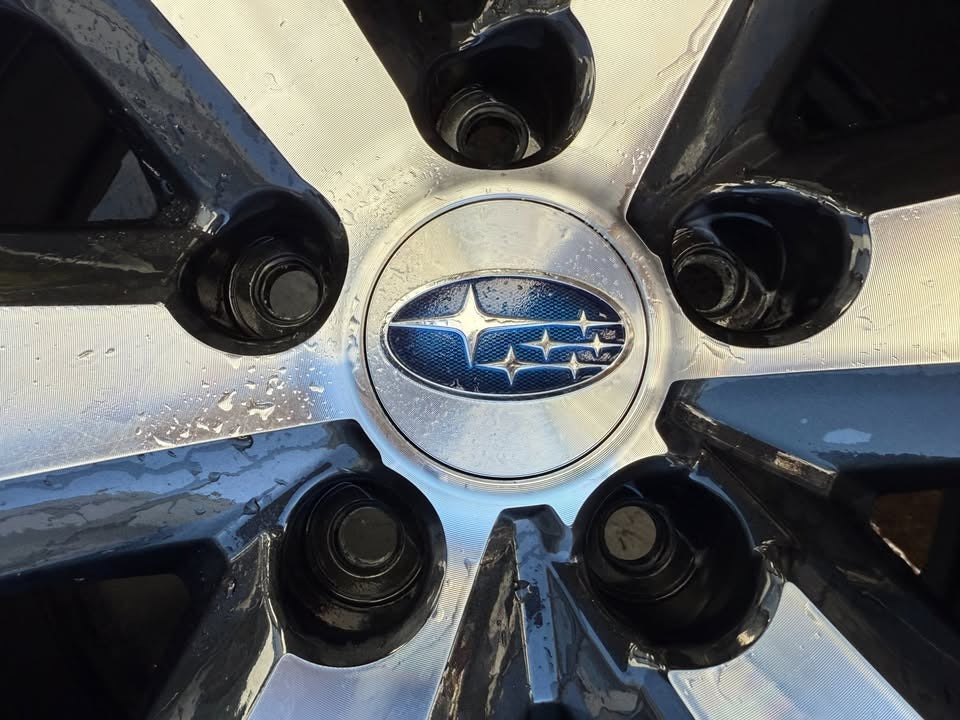 Subaru Forester/Outback 17" Alloy Wheels with Excellent Tyres Set of 5