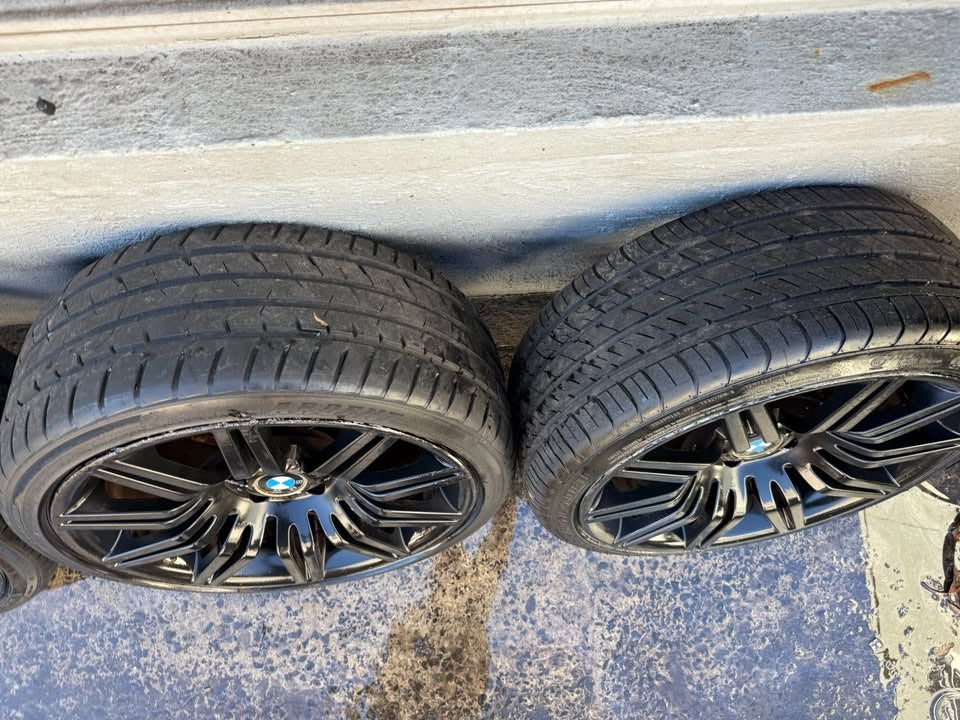 BMW 19" M Sport Black Staggered Alloy Wheels with Excellent Tyres
