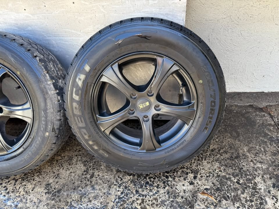 SSK 15” Alloy Wheels with Excellent Tyres