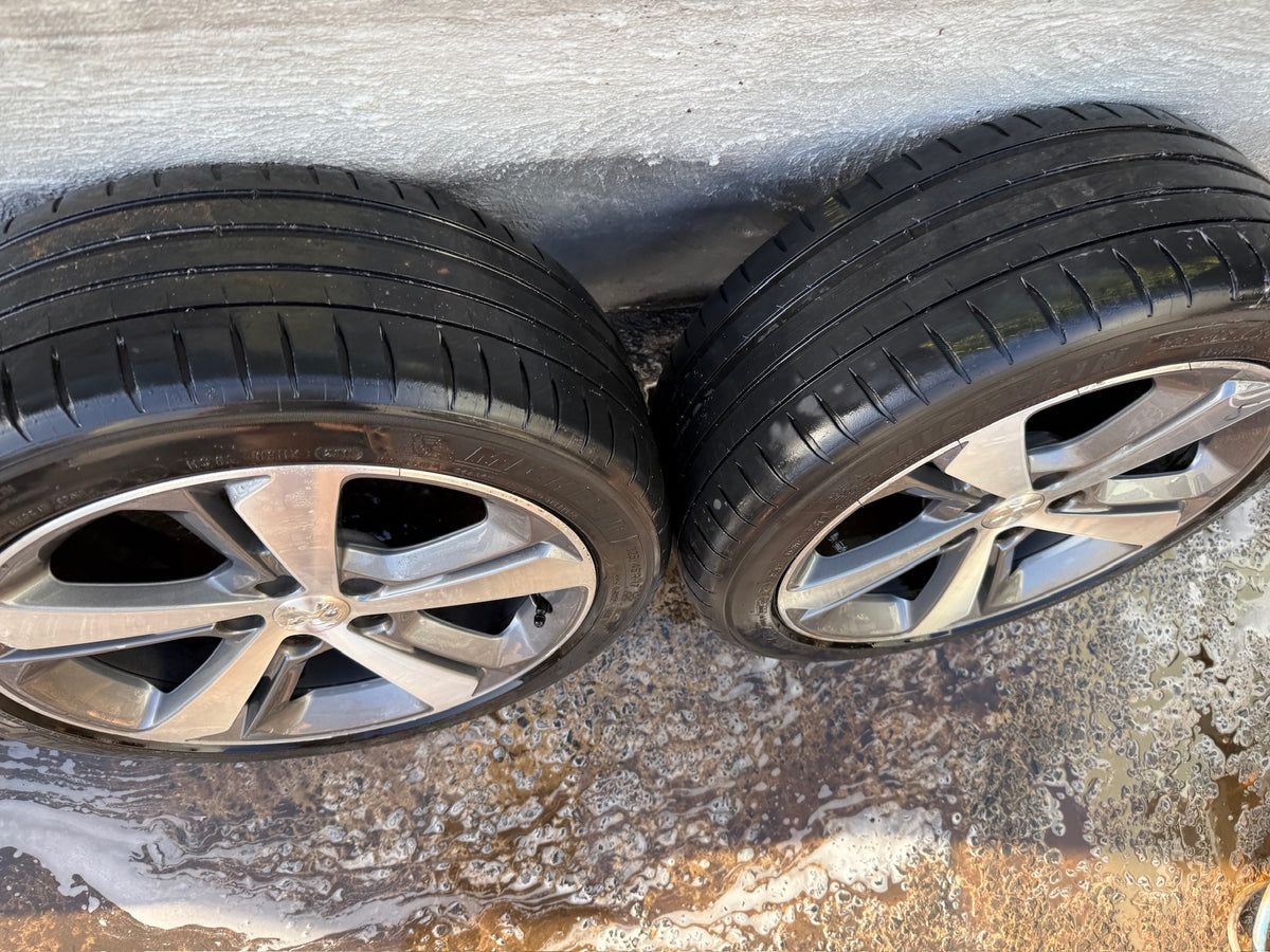 Peugeot 308 17” Alloy Wheels with Good Tyres