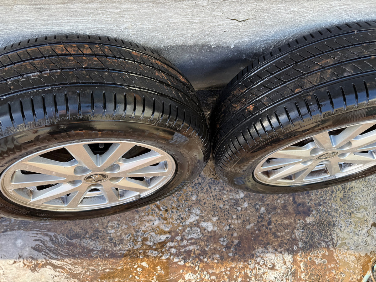 Holden VF Commodore 16” Alloy Wheels with Excellent Continental Tyres