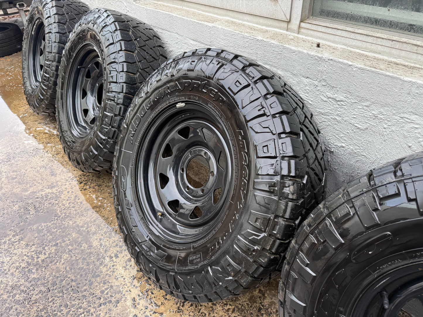 Nitto Ridge Grappler 32" A/T Tyres on 6 Stud Steel Rims