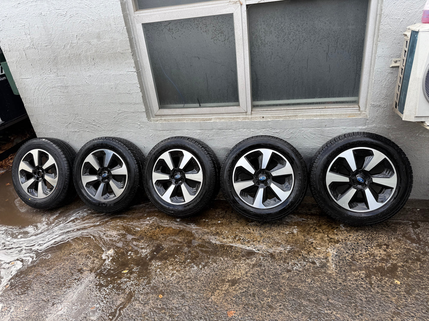 Subaru Forester/Outback 17” Alloy Wheels with A/T Tyres